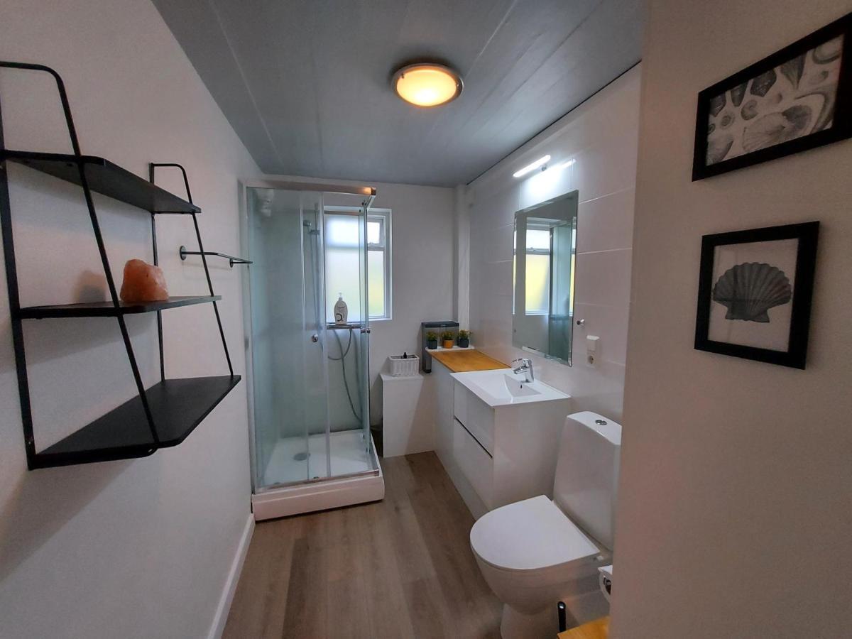 B&B Rooms Husavik 3 Kültér fotó