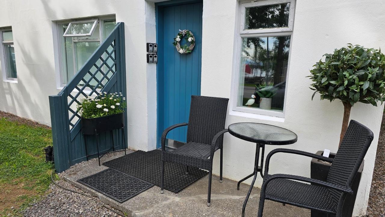 B&B Rooms Husavik 3 Kültér fotó